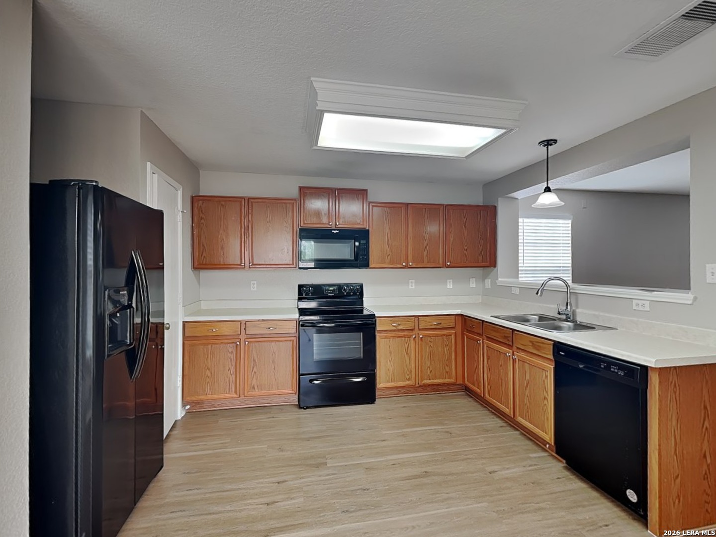 19 Bedford Bay San Antonio TX 78239
