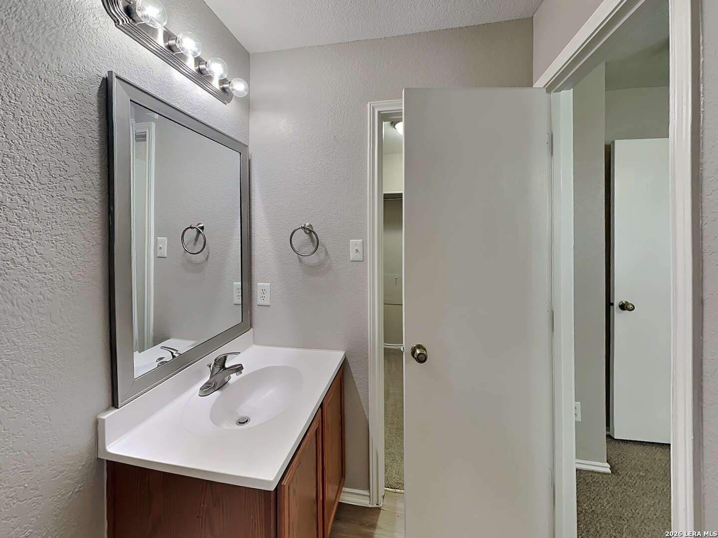 19 Bedford Bay San Antonio TX 78239