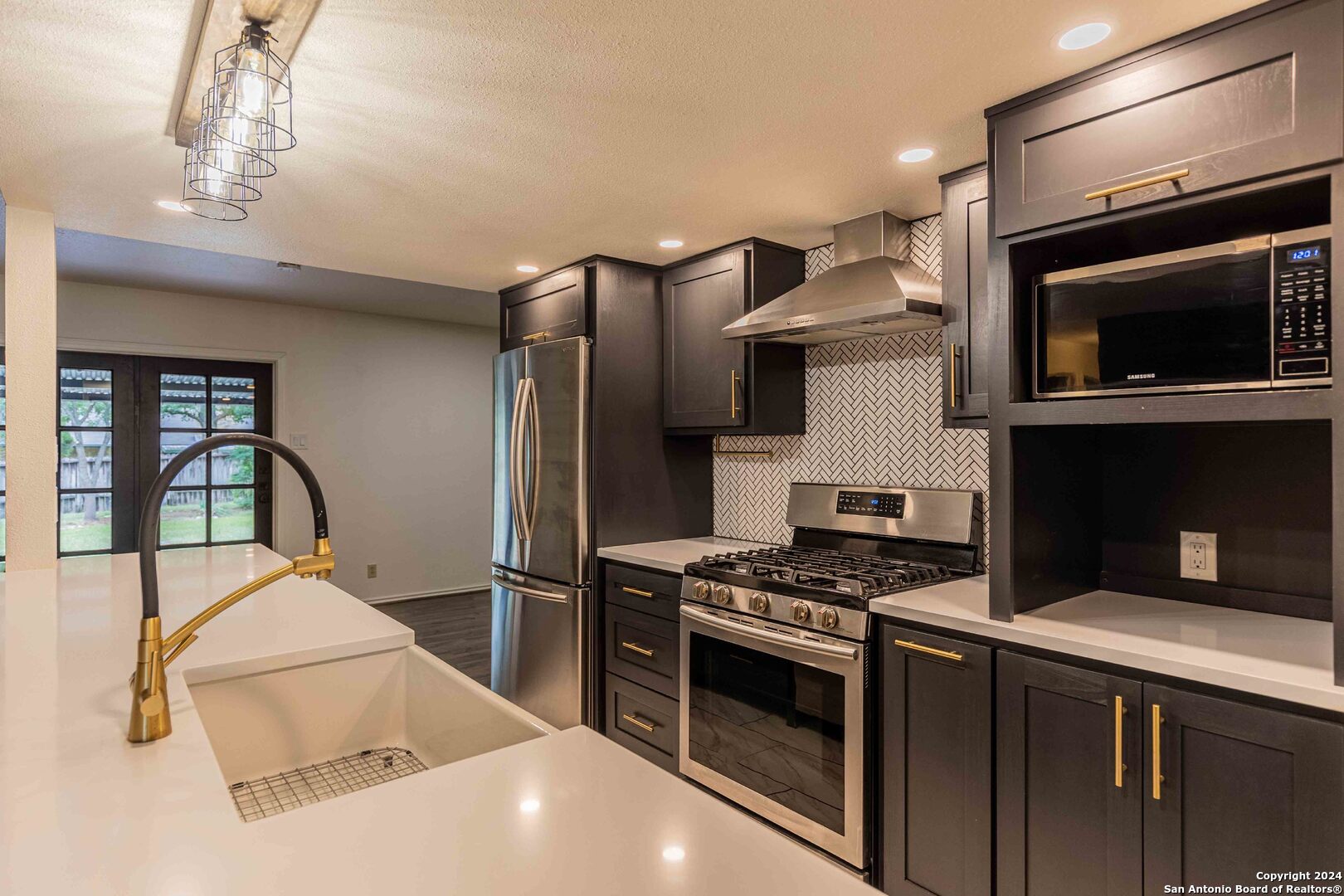 1014 Morey Peak Drive San Antonio TX 78213