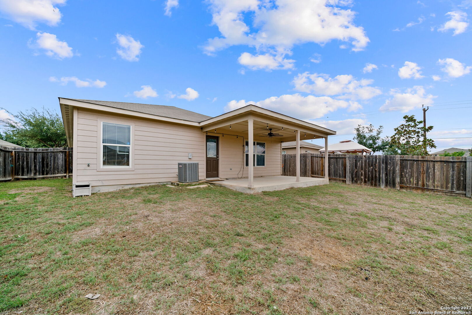 6643 Luckey Tree San Antonio TX 78252