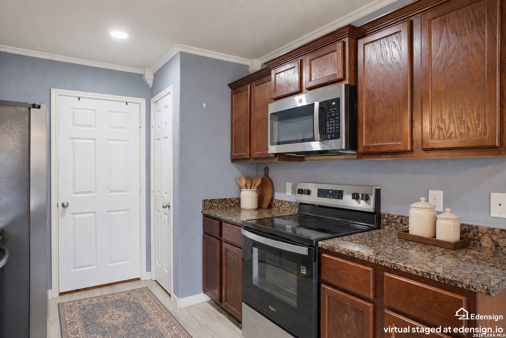 6643 Luckey Tree San Antonio TX 78252