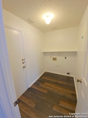 14407 Red Grove San Antonio TX 78230