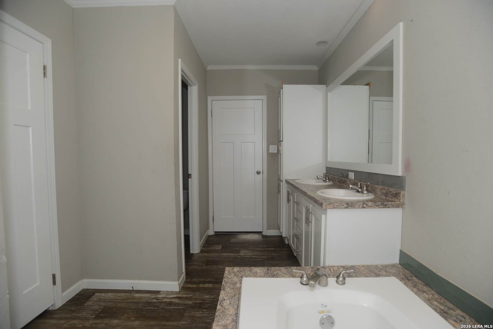 13598 Old Frio City Lytle TX 78052