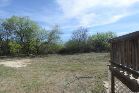 13598 Old Frio City Lytle TX 78052