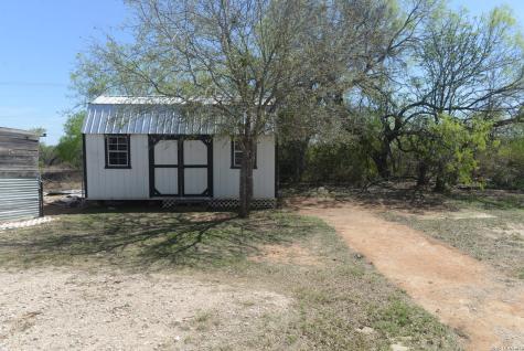 13598 Old Frio City Lytle TX 78052