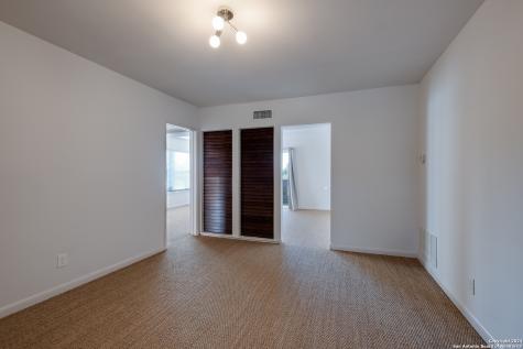 442 E Huisache Avenue San Antonio TX 78212