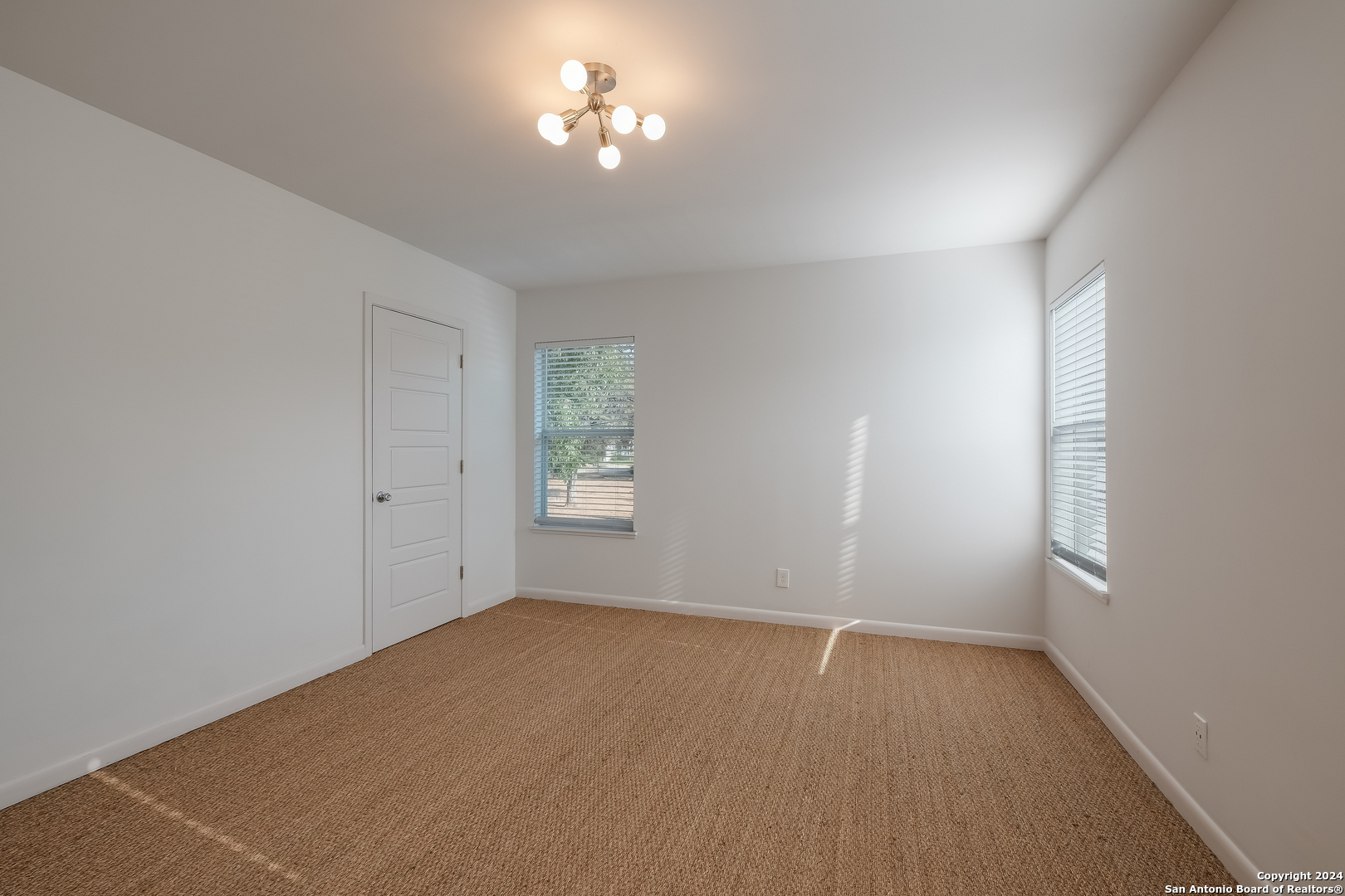 442 E Huisache Avenue San Antonio TX 78212