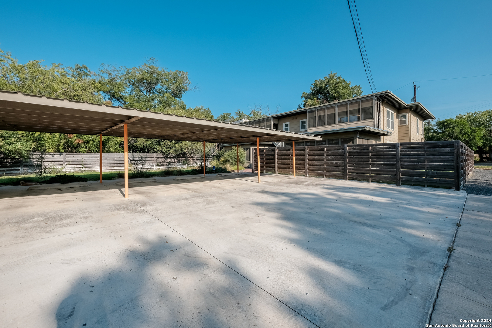 442 E Huisache Avenue San Antonio TX 78212