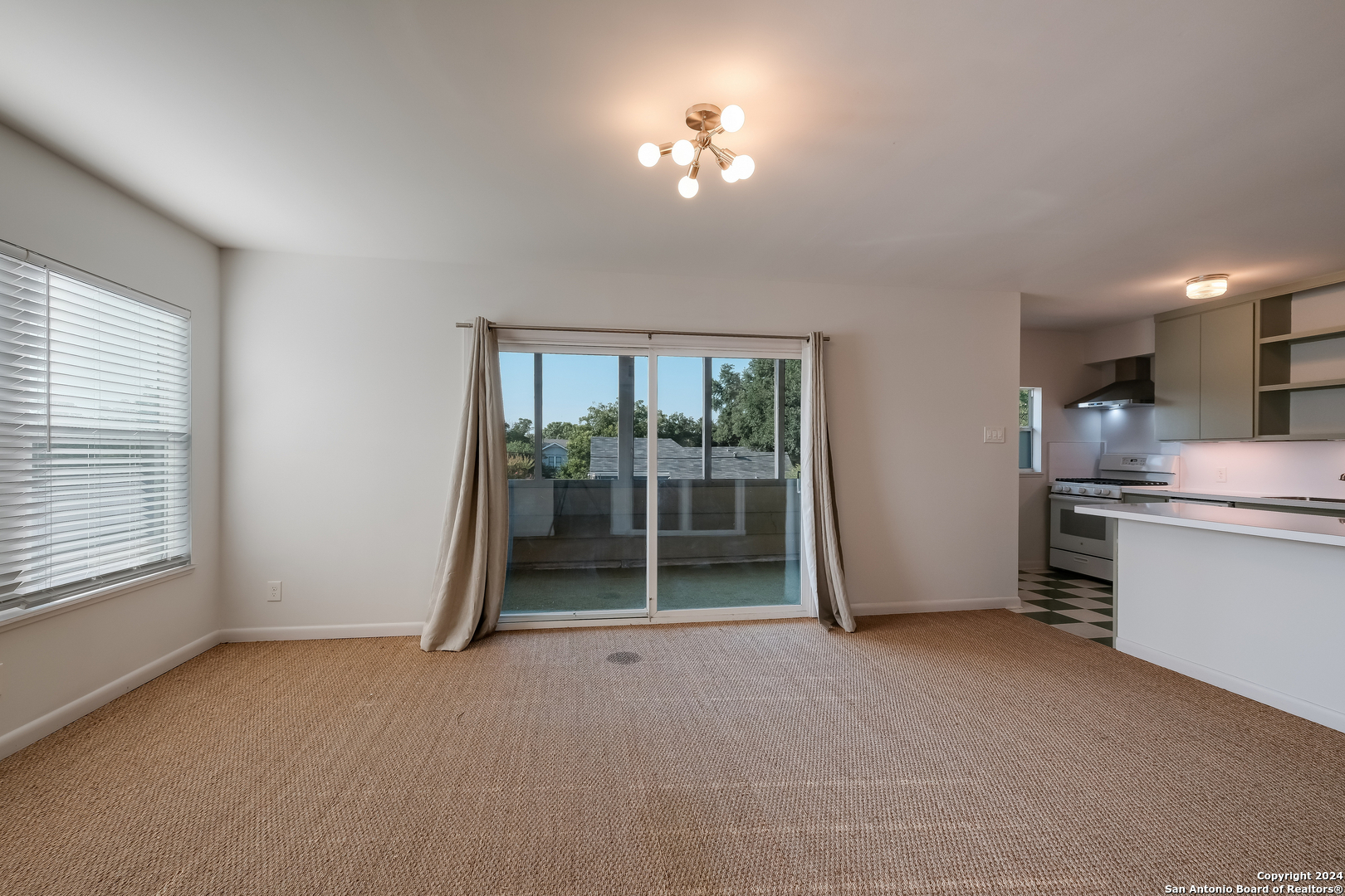 442 E Huisache Avenue San Antonio TX 78212