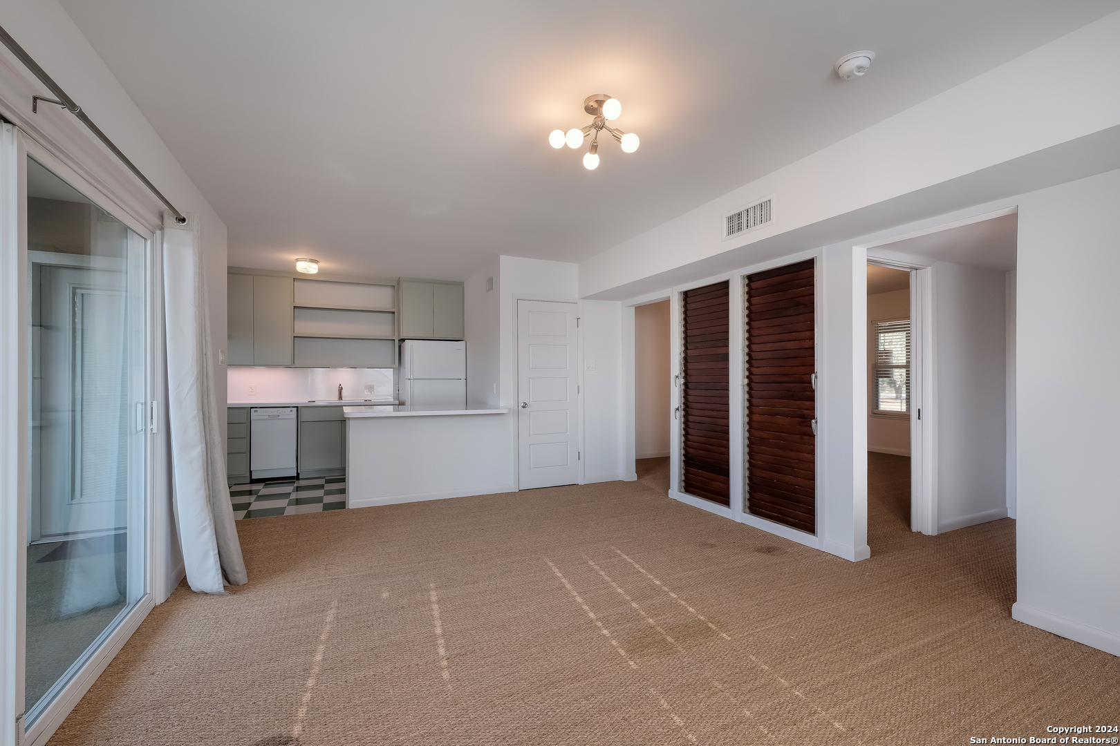 442 E Huisache Avenue San Antonio TX 78212
