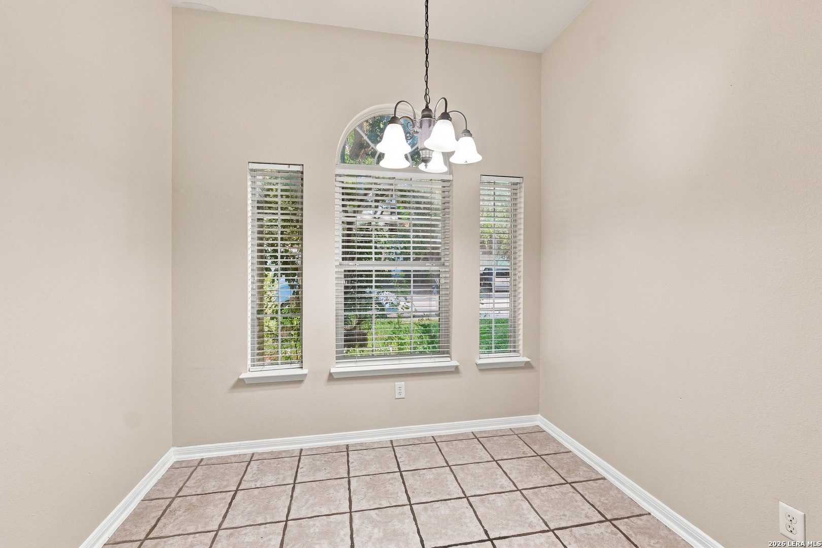 14 Dunthorte Lane San Antonio TX 78250