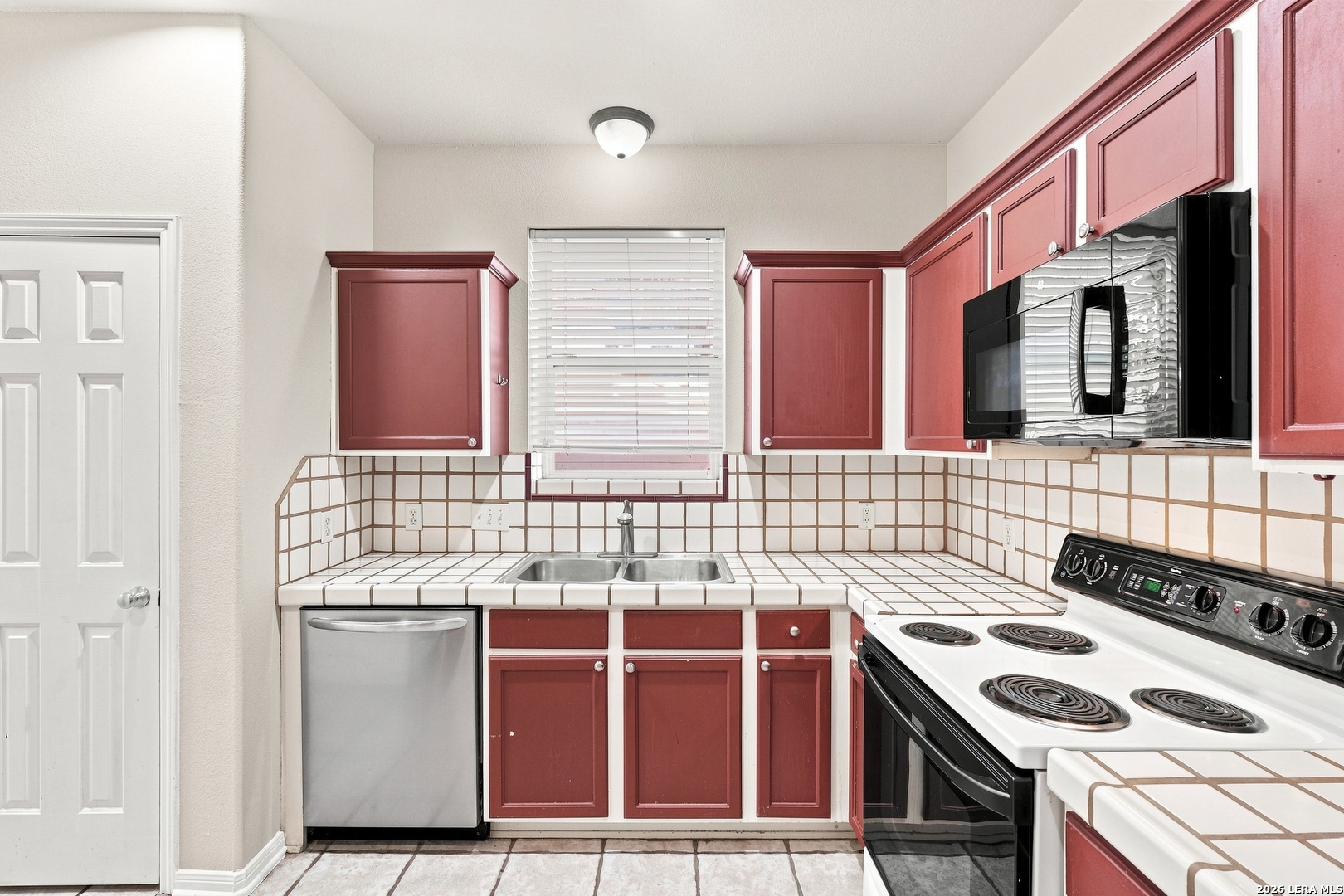 14 Dunthorte Lane San Antonio TX 78250