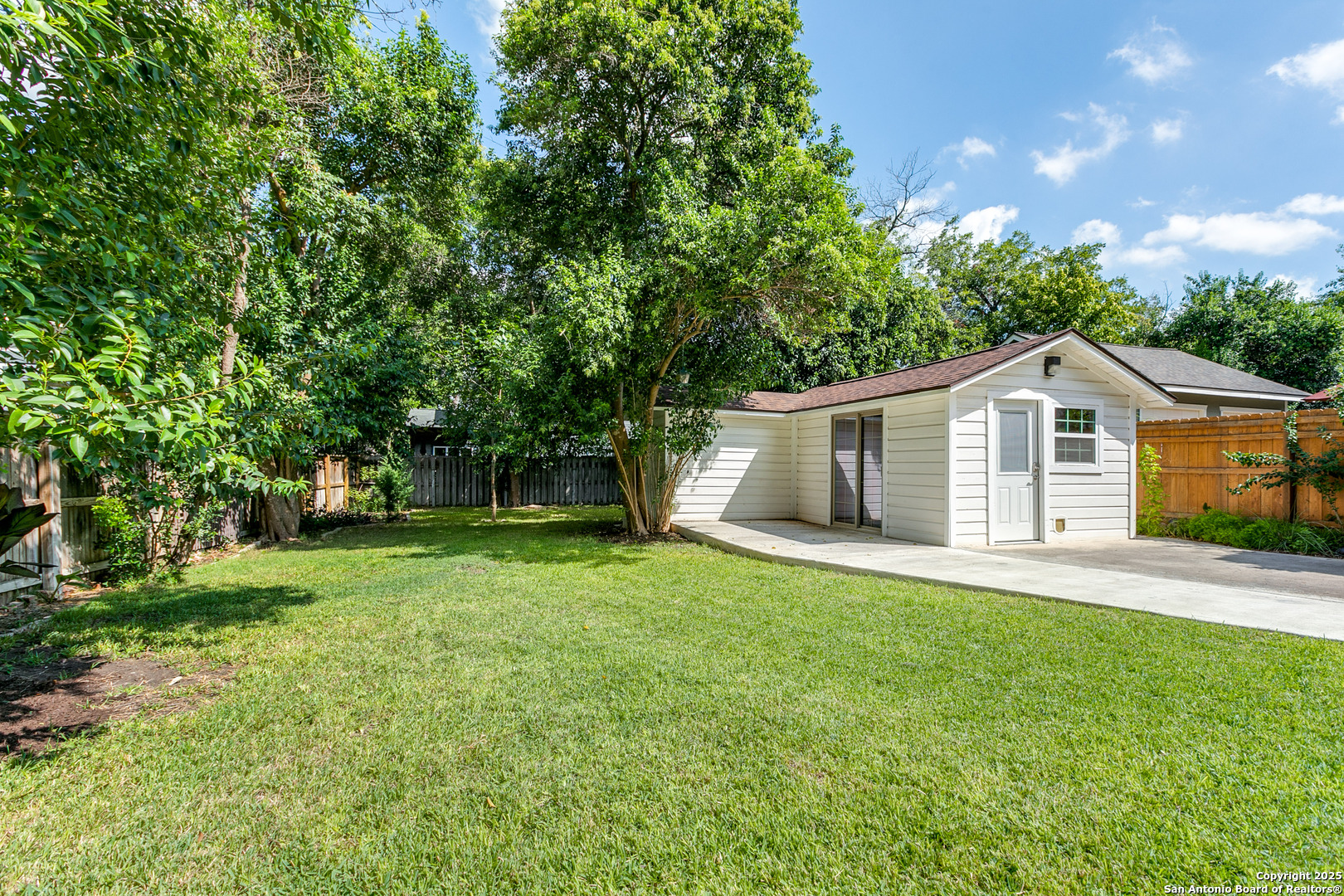 217 Corona Alamo Heights TX 78209