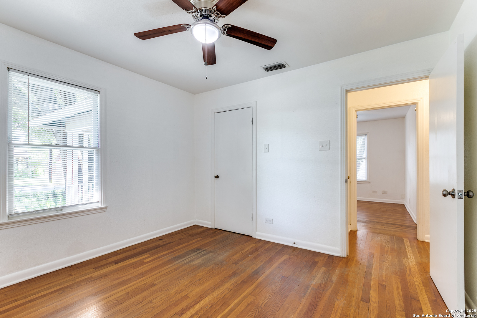 217 Corona Alamo Heights TX 78209