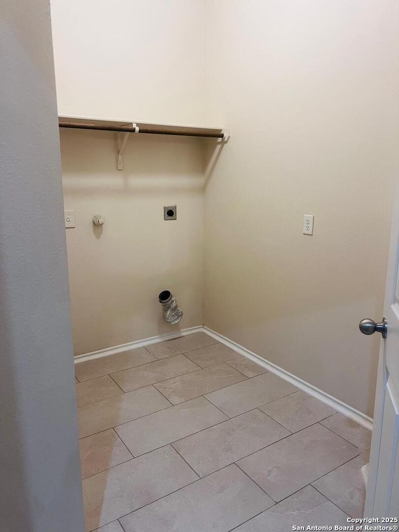 5827 Golf San Antonio TX 78244