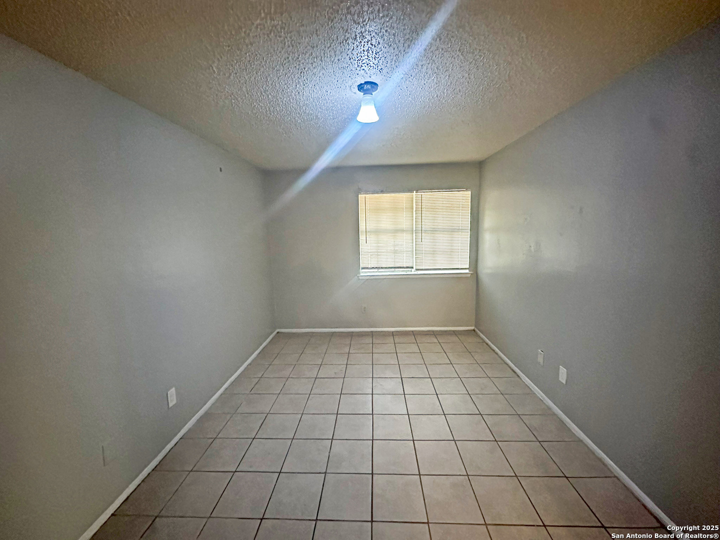 7502 Oak Chase San Antonio TX 78239