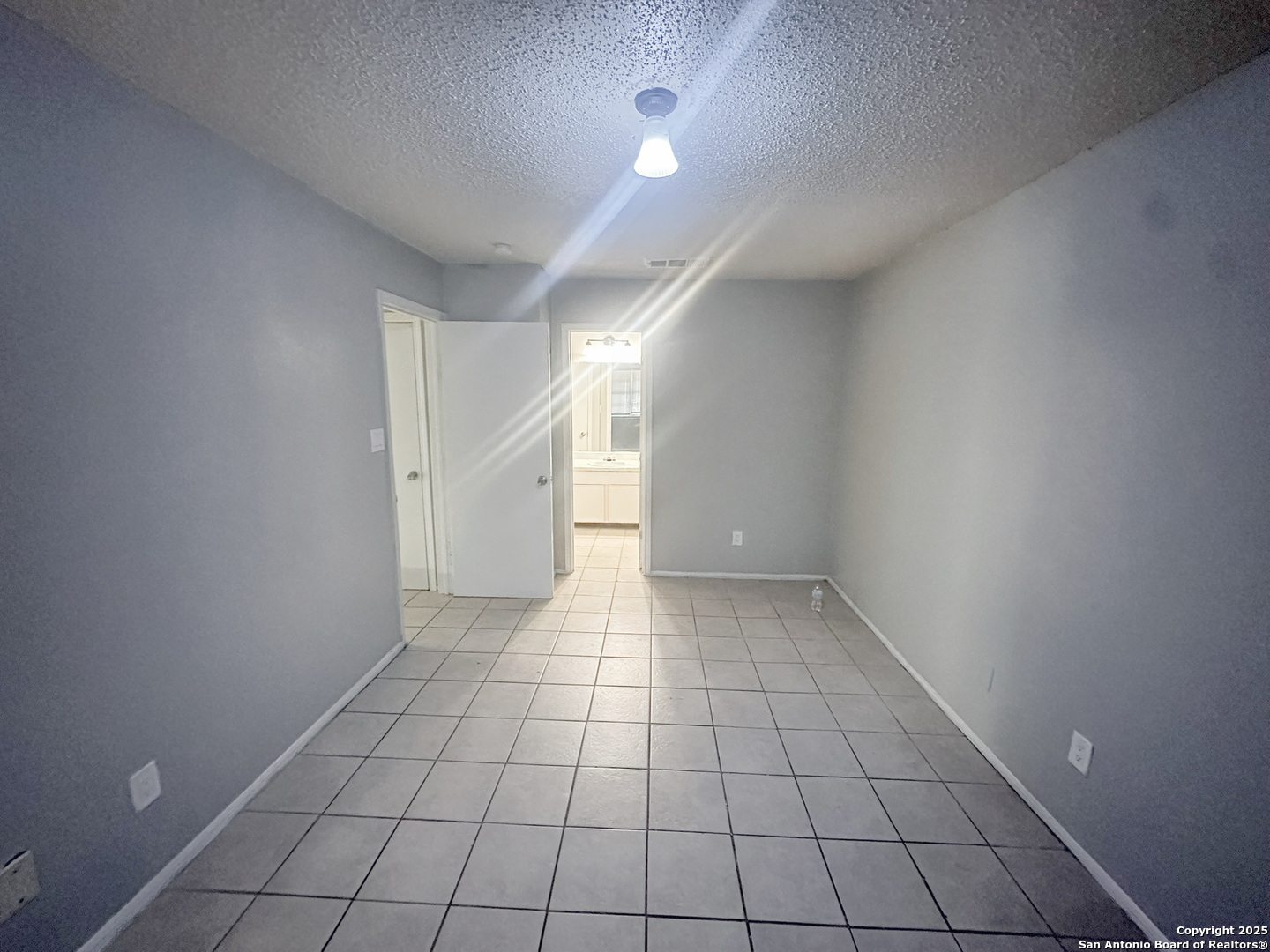 7502 Oak Chase San Antonio TX 78239