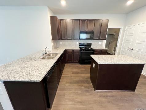 156 Hunters Brook San Antonio TX 78253