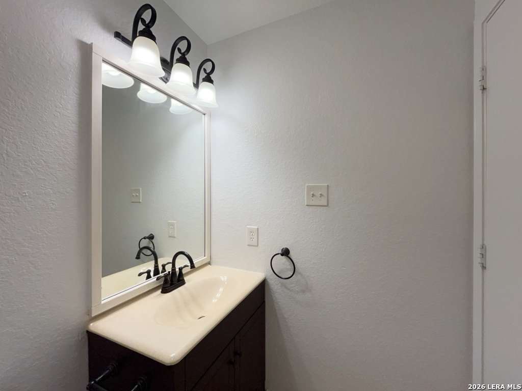 7947 Morning Grove Converse TX 78109