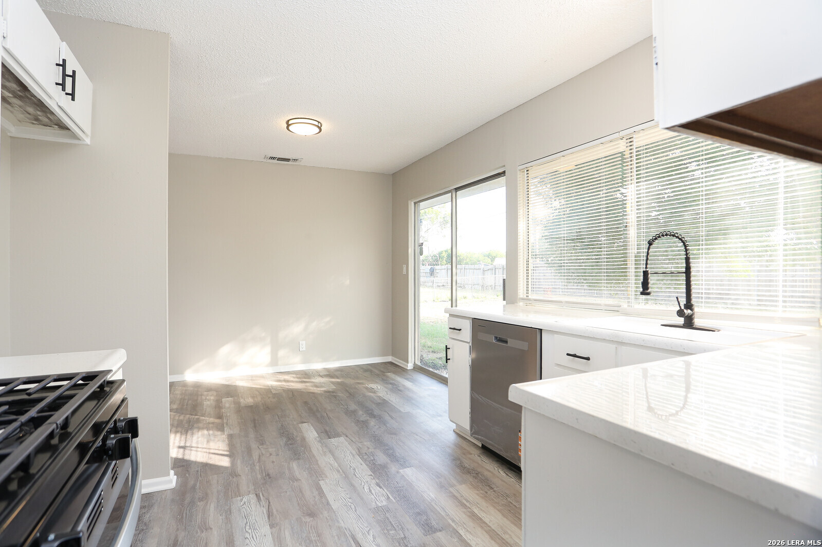 7306 Glen Hart San Antonio TX 78239