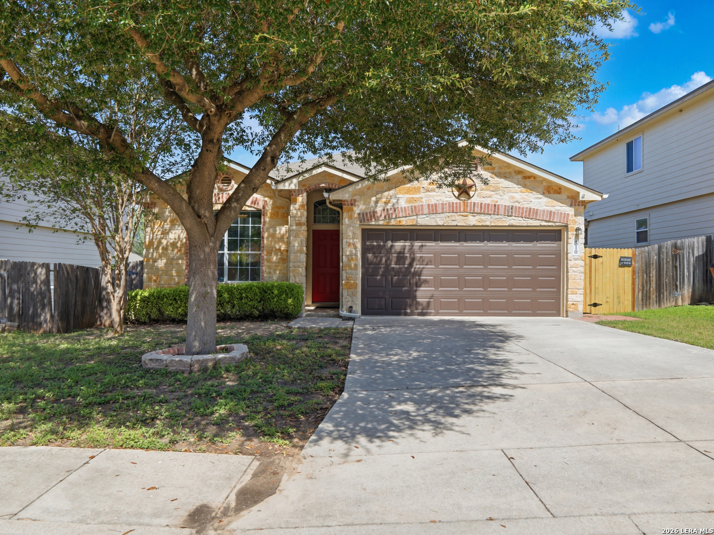 810 Campion Red San Antonio TX 78245
