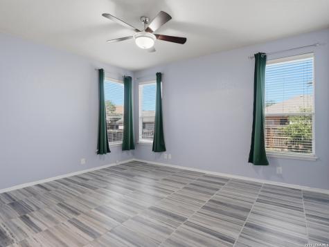 810 Campion Red San Antonio TX 78245
