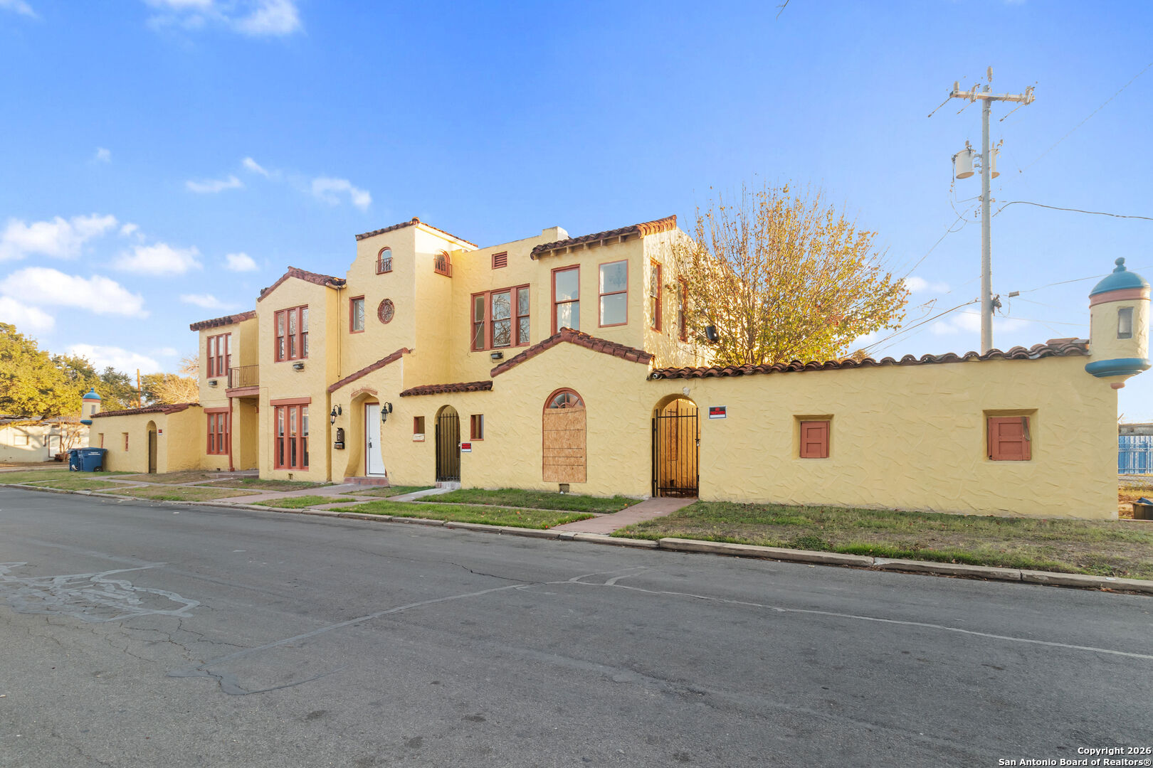 1630 W Rosewood San Antonio TX 78201