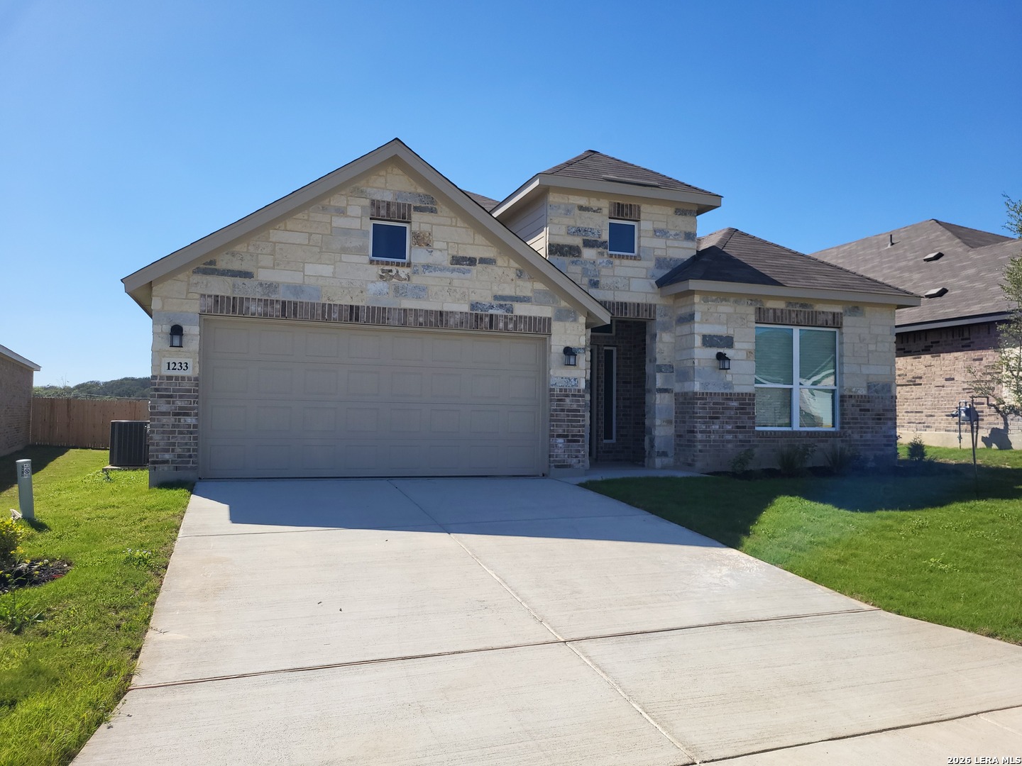 1233 Fox Wing Way New Braunfels TX 78132