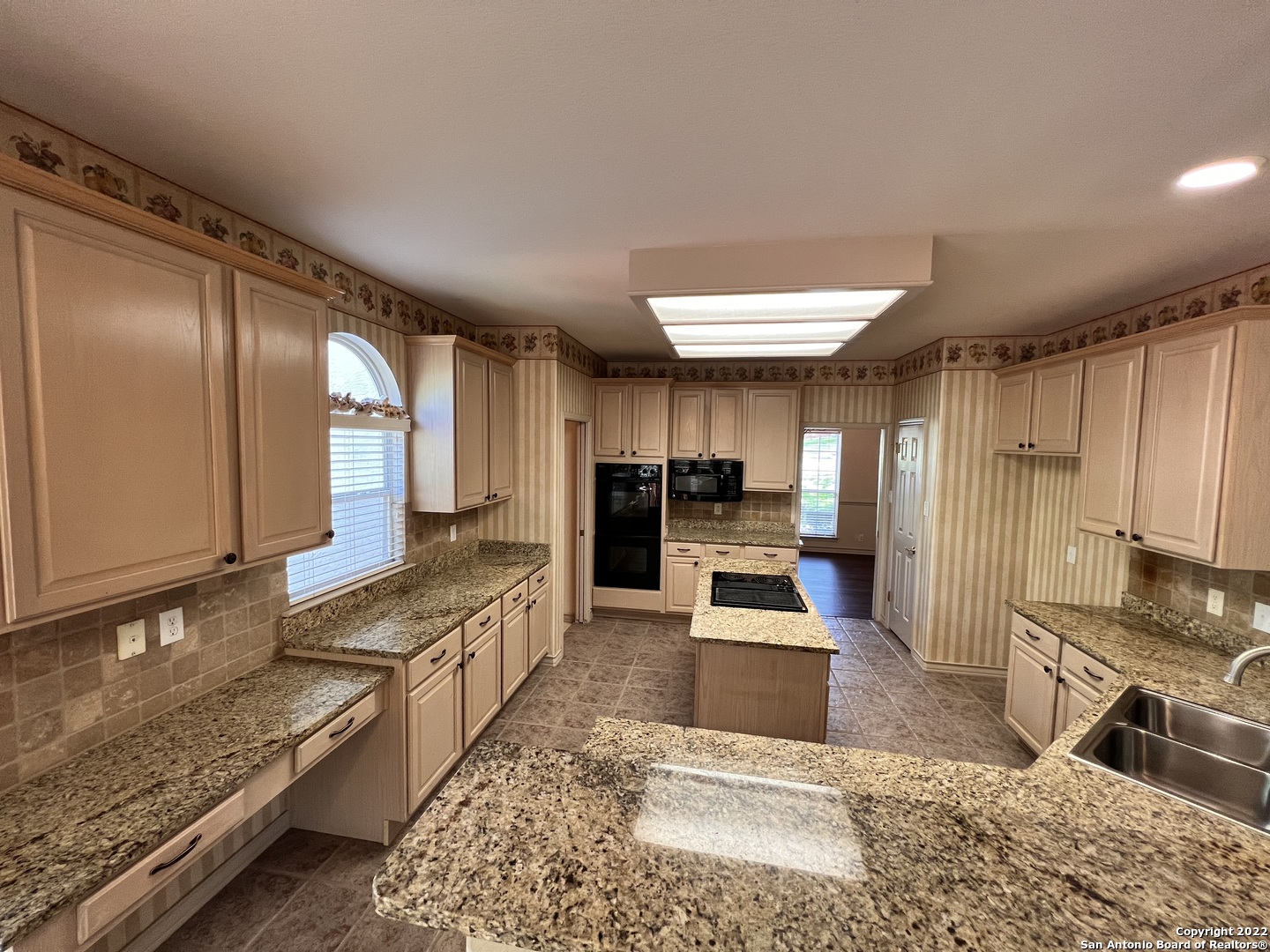 18123 Brookwood Forest San Antonio TX 78258