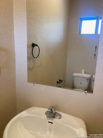 7030 Lakeview San Antonio TX 78244