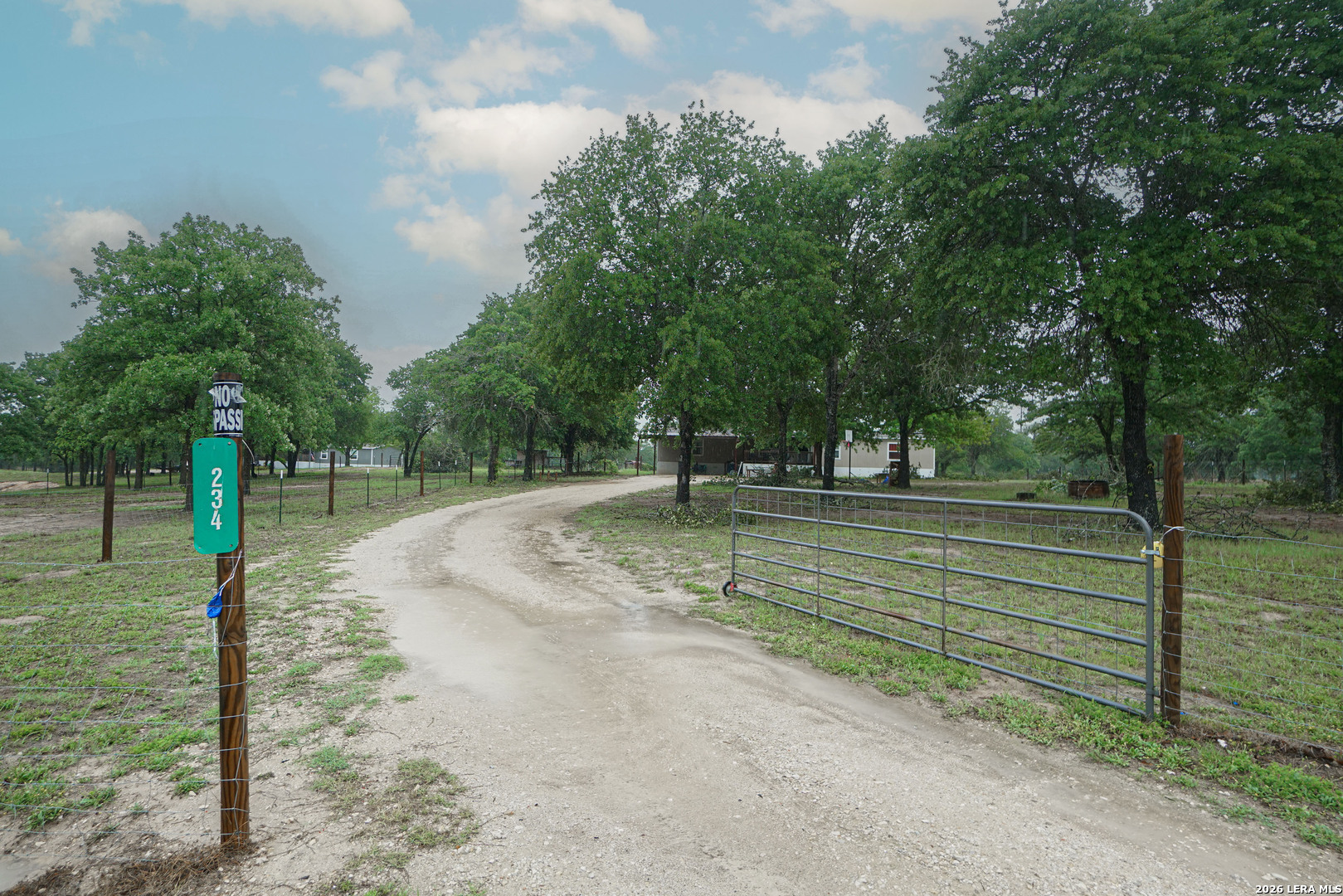 234 Quail Drive La Vernia TX 78121