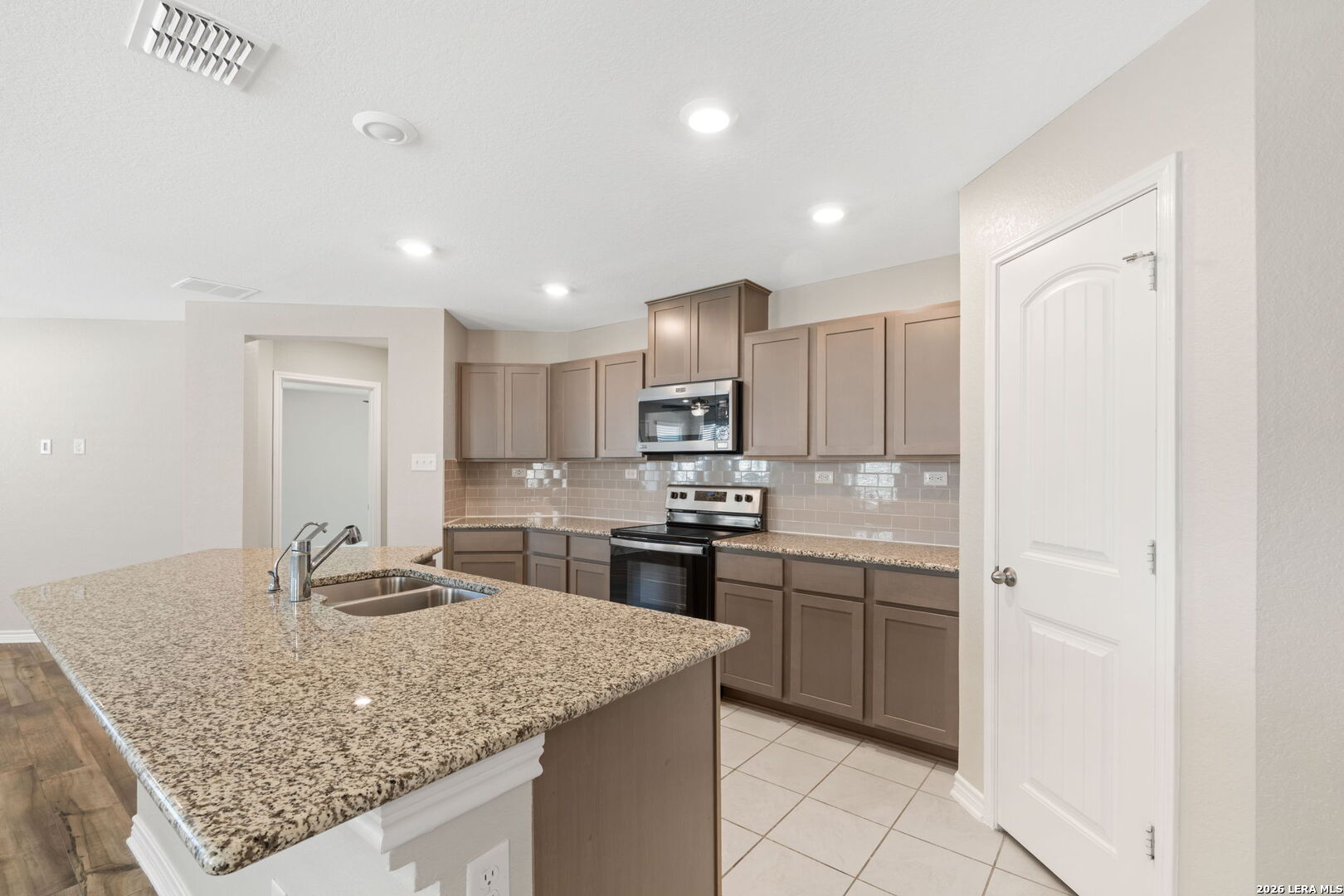 9411 Braman Point Converse TX 78109