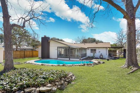 1015 Cerro Alto San Antonio TX 78213