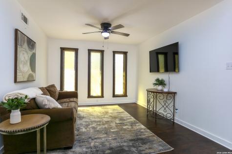 1015 Cerro Alto San Antonio TX 78213