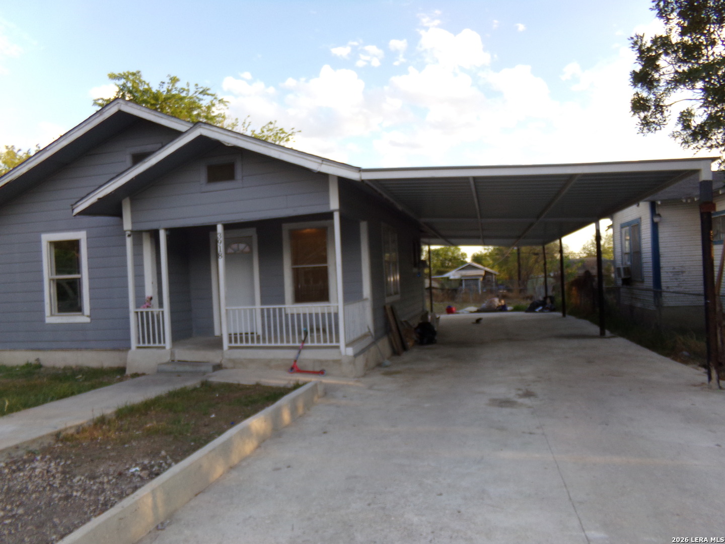 3918 W Martin Street San Antonio TX 78207