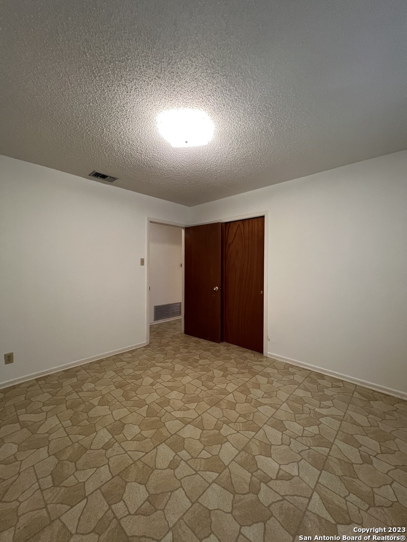 1735 Donaldson Avenue San Antonio TX 78228