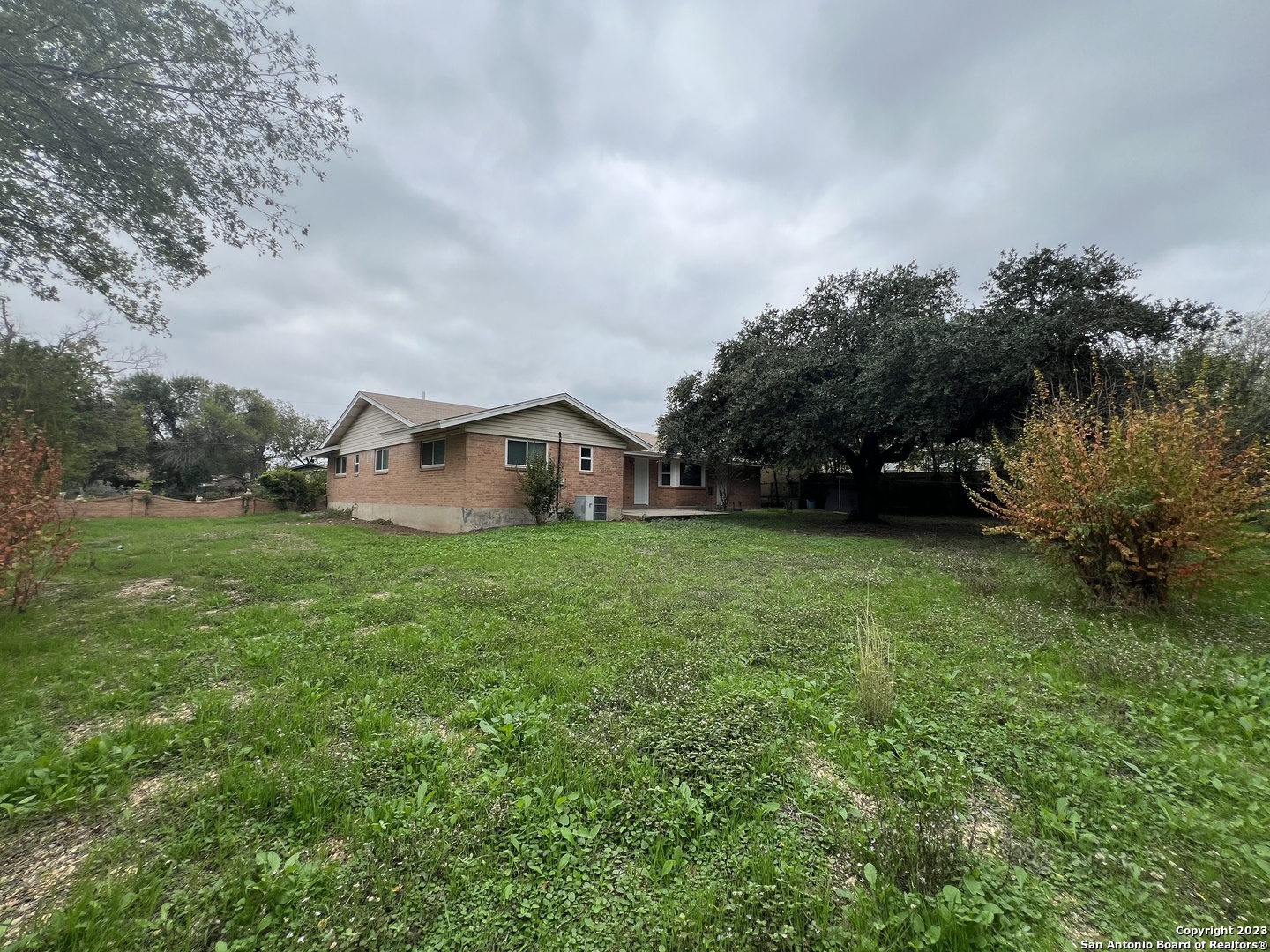 1735 Donaldson Avenue San Antonio TX 78228
