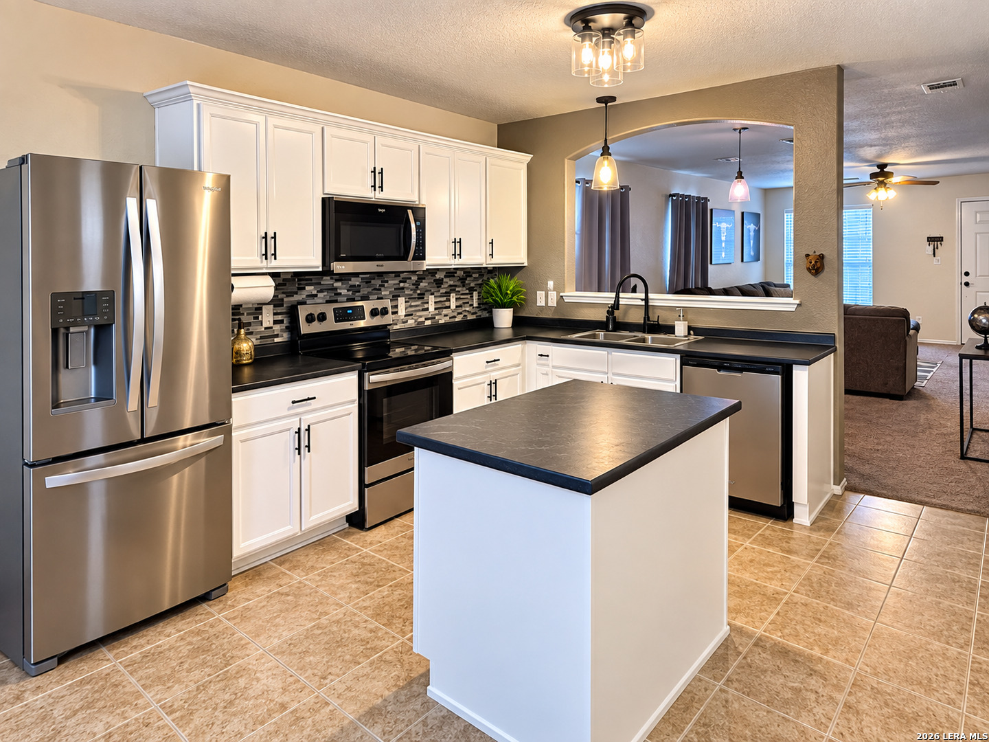 10357 Oakwood Crest San Antonio TX 78245