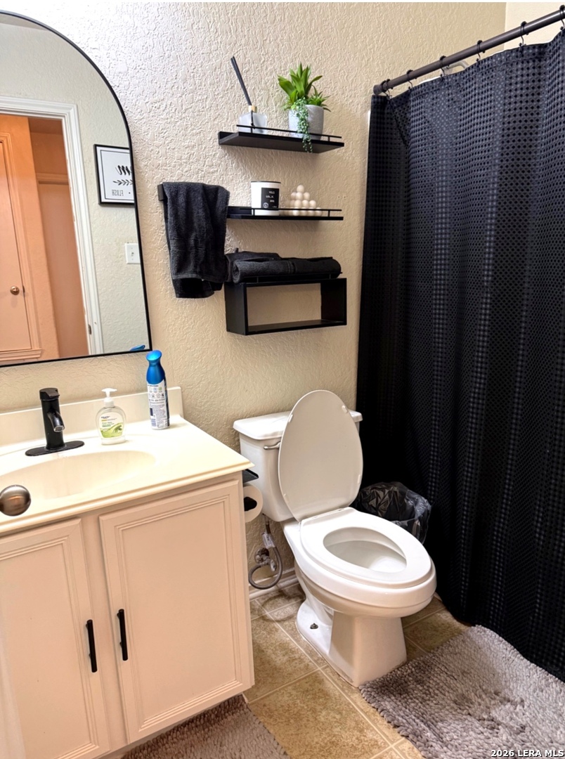 10357 Oakwood Crest San Antonio TX 78245