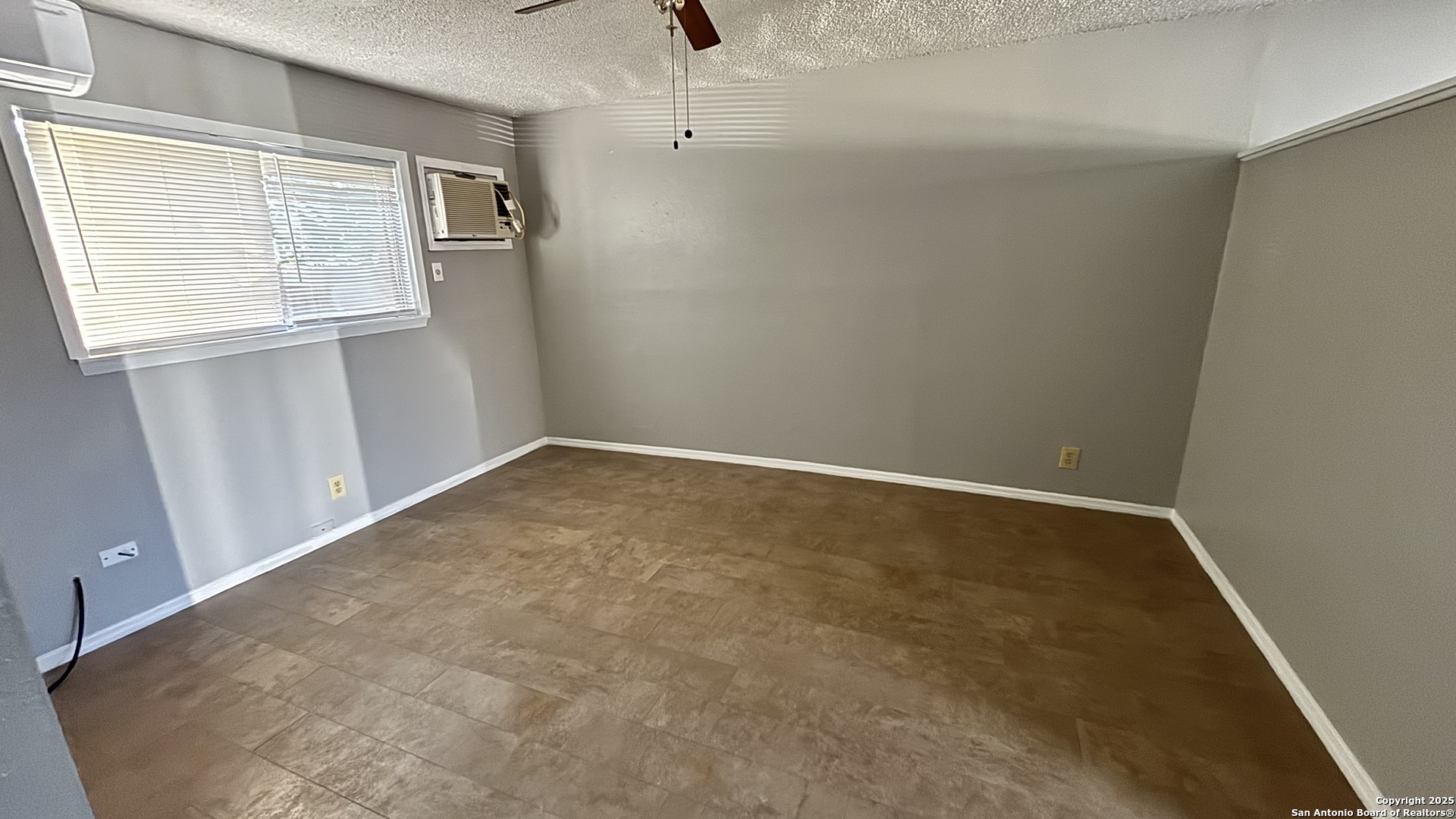 5603 Bienville San Antonio TX 78233