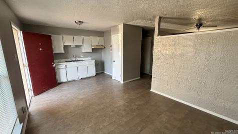 5603 Bienville San Antonio TX 78233