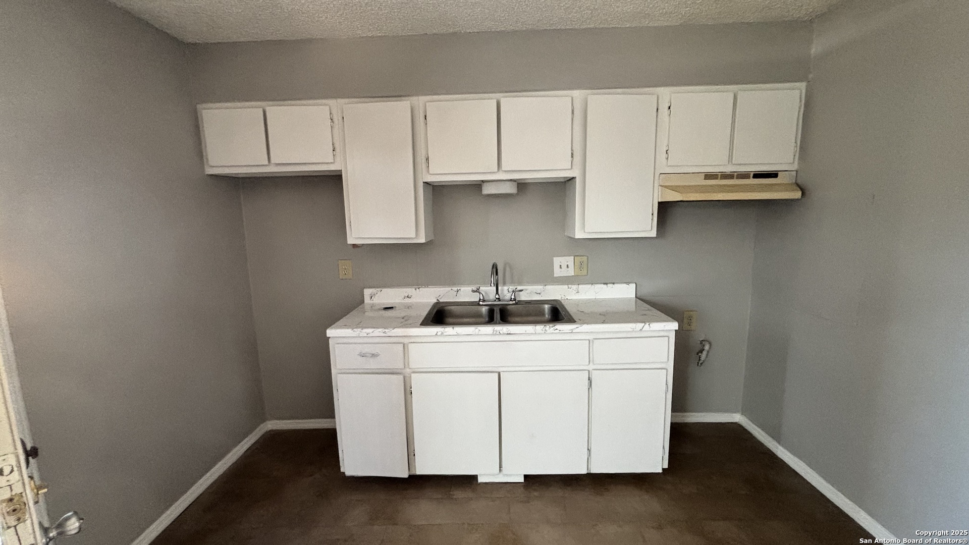 5603 Bienville San Antonio TX 78233