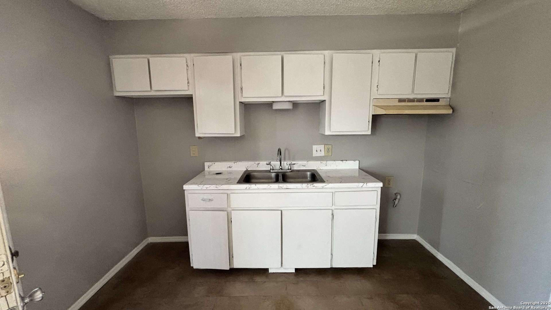 5603 Bienville San Antonio TX 78233