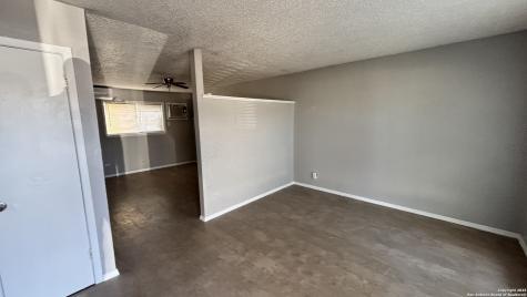 5603 Bienville San Antonio TX 78233