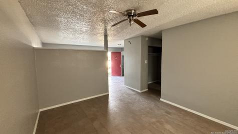 5603 Bienville San Antonio TX 78233