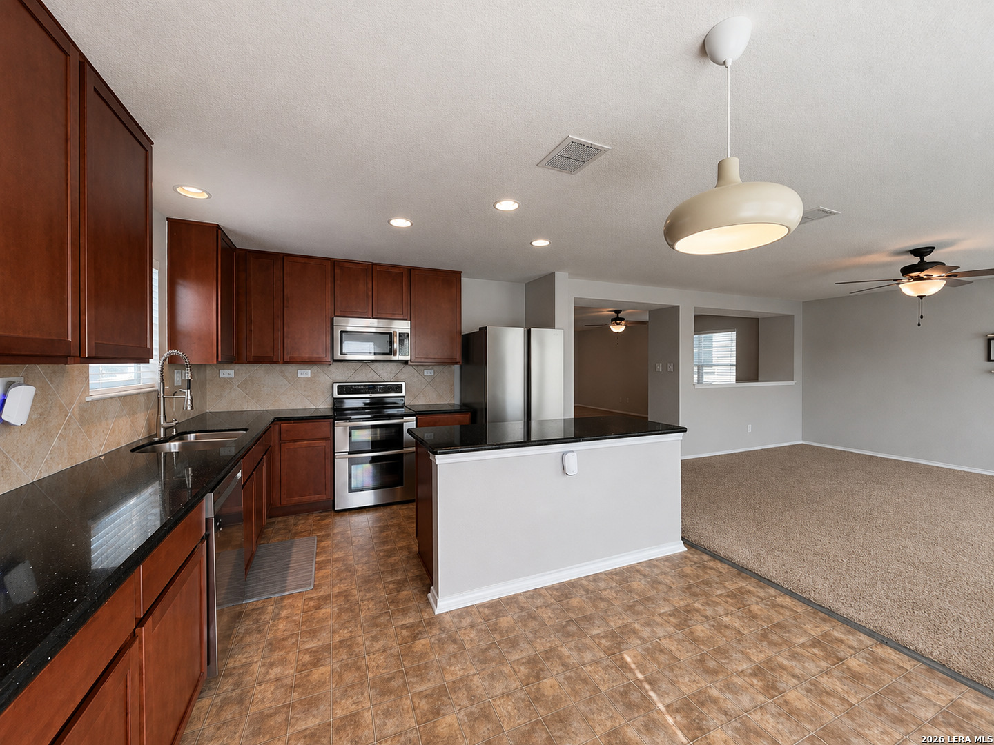 3522 Sunbird Bay San Antonio TX 78245
