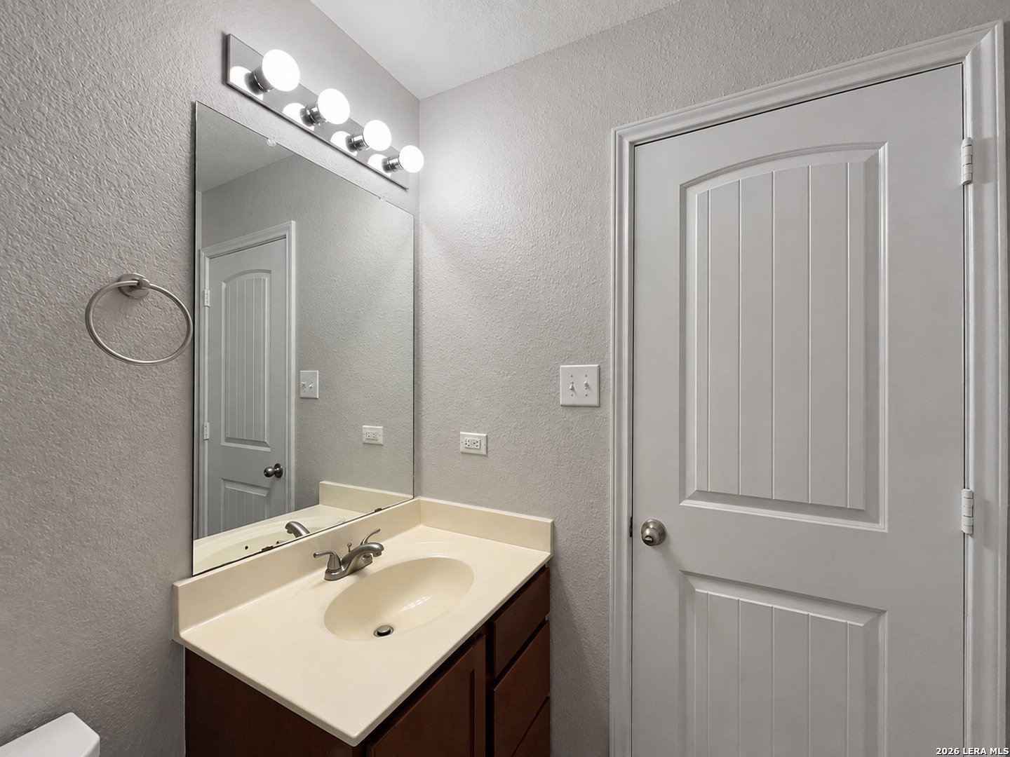 3522 Sunbird Bay San Antonio TX 78245