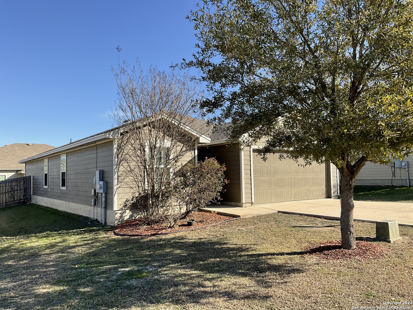 1422 Dove Bend San Antonio TX 78245