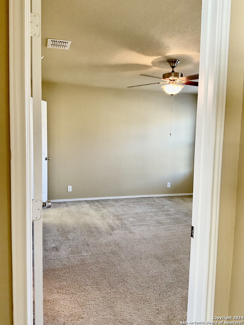 1422 Dove Bend San Antonio TX 78245