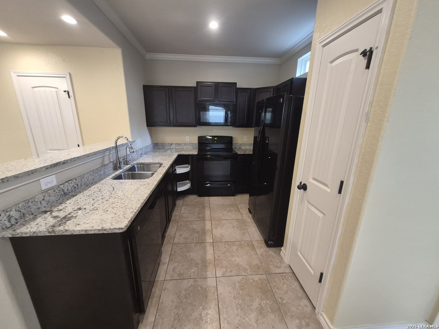 6926 Lakeview Drive San Antonio TX 78244